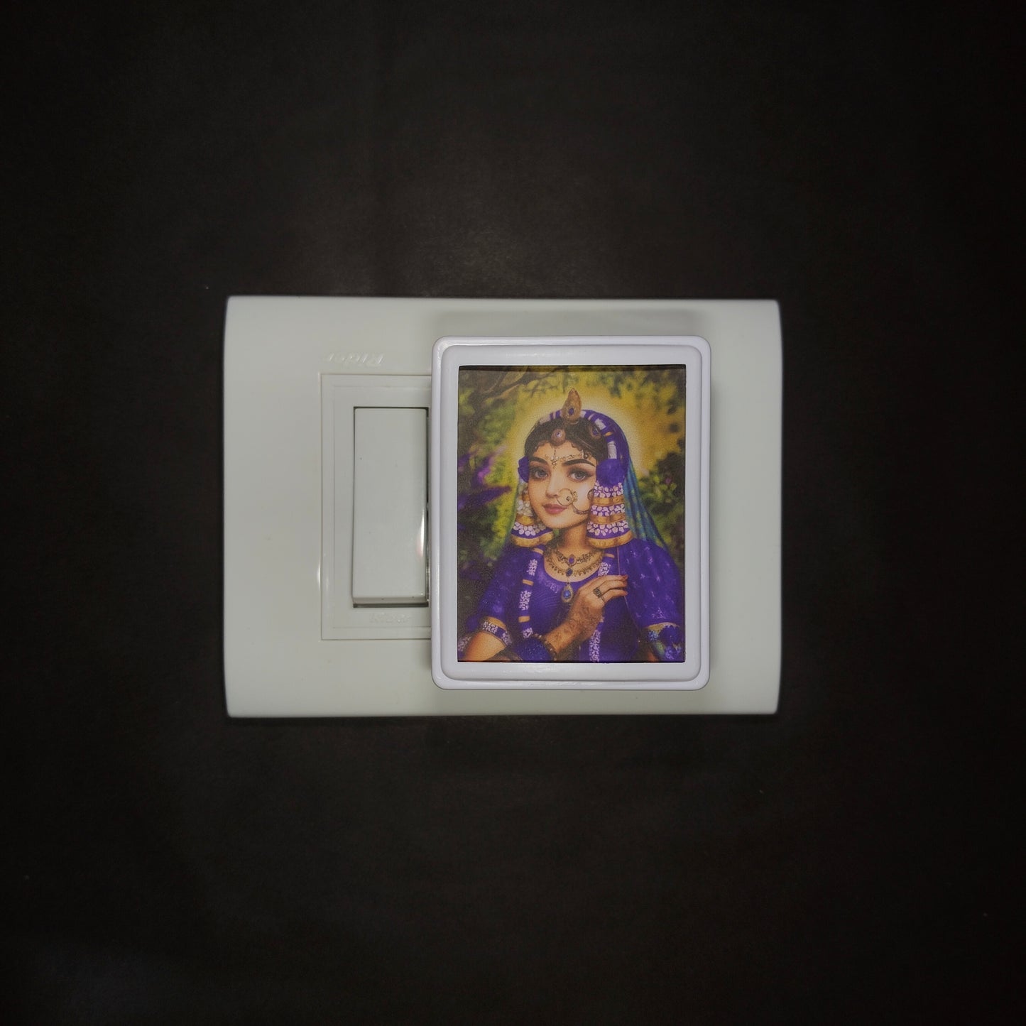 Radha -  Night Lamp - Manidweep Art